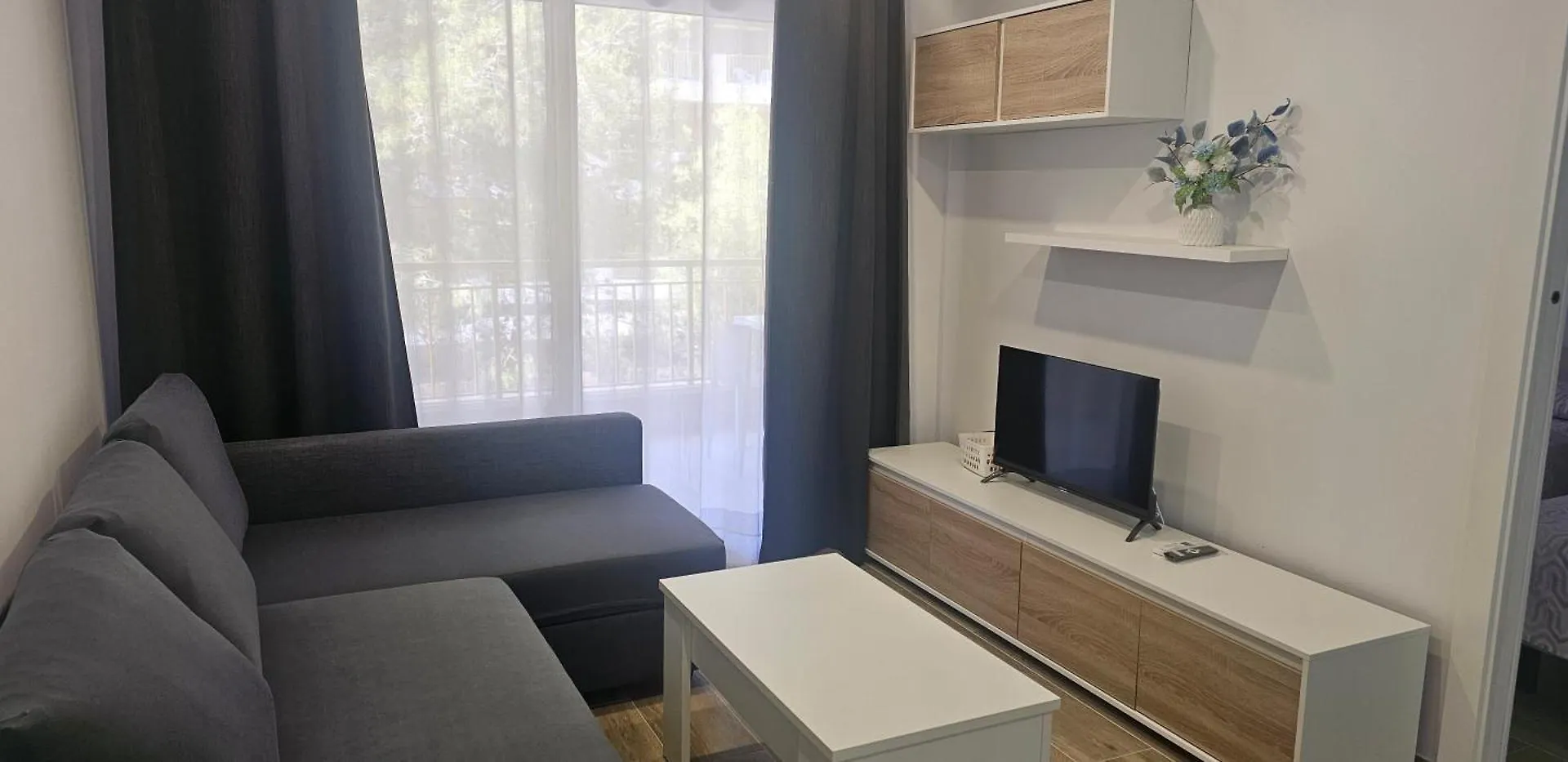 Apartamentos Cataluna92 Salou 0*,  Spain